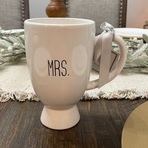 Modern southern home Belk MRS. coffee cup.  New with tags. TWO AVAILABLE